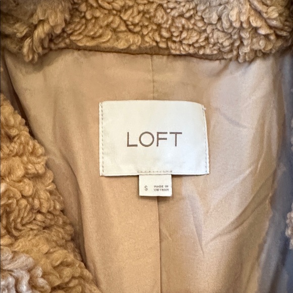 LOFT Tan Teddy Jacket - Picture 6 of 11